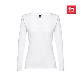 Long-sleeved scoop neck fitted T-shirt for women