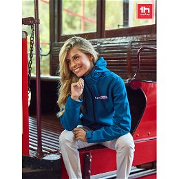 Women's softshell with removable hood