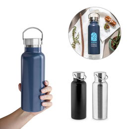 Stainless steel bottle (90% recycled) with vacuum insulation 750 mL