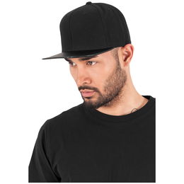 Carbon snapback cap