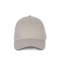 Cap with contrasting sandwich peak - 6 panels