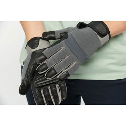 Multi-use work glove